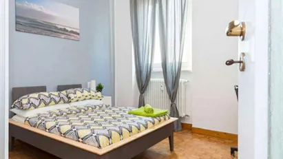 Room for rent in Buccinasco, Lombardia