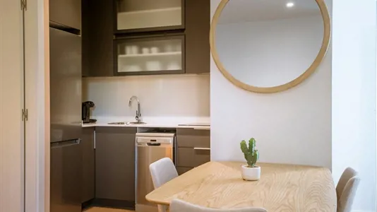 Apartments in Barcelona Eixample - photo 3