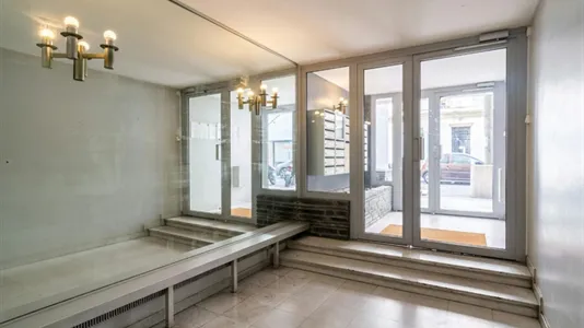 Apartments in Paris 17ème arrondissement - photo 10