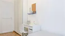Room for rent, Milano Zona 2 - Stazione Centrale, Gorla, Turro, Greco, Crescenzago, Milan, &lt;span class=&quot;blurred street&quot; onclick=&quot;ProcessAdRequest(13664423)&quot;&gt;&lt;span class=&quot;hint&quot;&gt;See streetname&lt;/span&gt;[xxxxxxxxxxxxx]&lt;/span&gt;