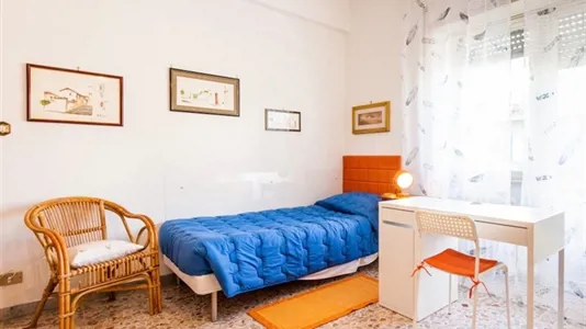 Rooms in Roma Municipio V – Prenestino/Centocelle - photo 1