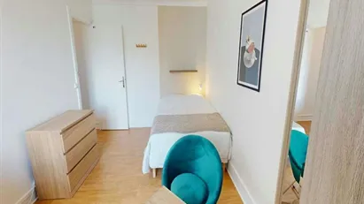 Room for rent in Paris 17ème arrondissement, Paris