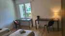 Room for rent, Padua, Veneto, &lt;span class=&quot;blurred street&quot; onclick=&quot;ProcessAdRequest(11845430)&quot;&gt;&lt;span class=&quot;hint&quot;&gt;See streetname&lt;/span&gt;[xxxxxxxxxxxxx]&lt;/span&gt;