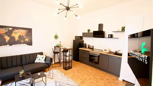 Apartments in Frankfurt Mitte-West - photo 2