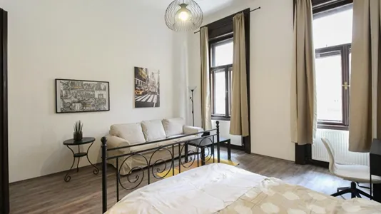 Rooms in Budapest Terézváros - photo 10