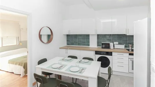 Rooms in Valencia Extramurs - photo 10
