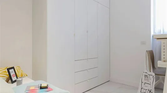 Rooms in Milano Zona 5 - Vigentino, Chiaravalle, Gratosoglio - photo 3
