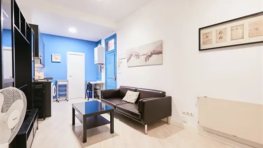Apartments in Madrid Centro - photo 5