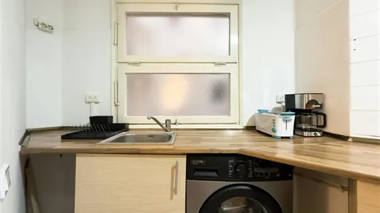 Rooms in Barcelona Eixample - photo 5