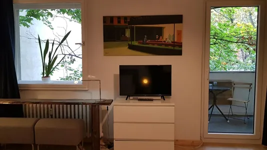 Apartments in Location is not specified - photo 6