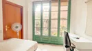 Room for rent, Barcelona Ciutat Vella, Barcelona, &lt;span class=&quot;blurred street&quot; onclick=&quot;ProcessAdRequest(8410635)&quot;&gt;&lt;span class=&quot;hint&quot;&gt;See streetname&lt;/span&gt;[xxxxxxxxxxxxx]&lt;/span&gt;