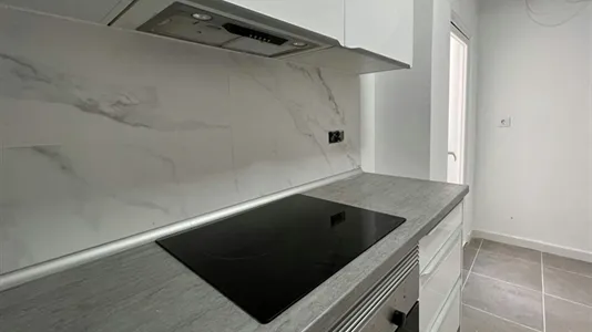 Rooms in Madrid Carabanchel - photo 10