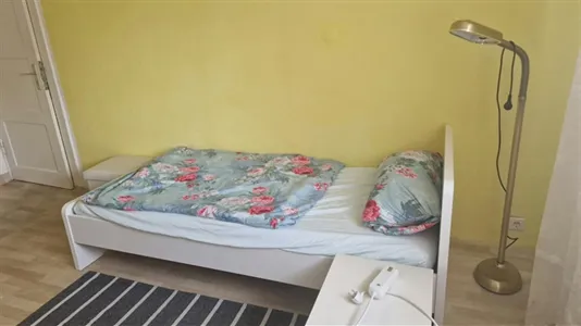 Rooms in Berlin Marzahn-Hellersdorf - photo 1