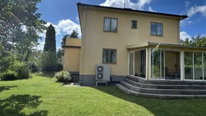 Södertälje - 5rok - 13mån - 20.700kr/mån