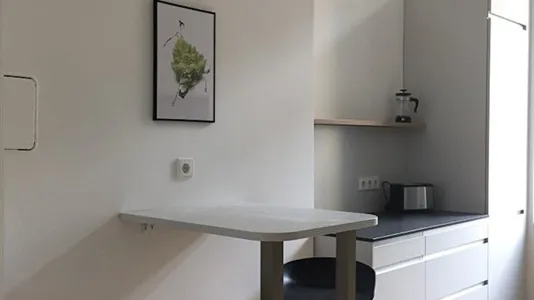 Apartments in Berlin Charlottenburg-Wilmersdorf - photo 10