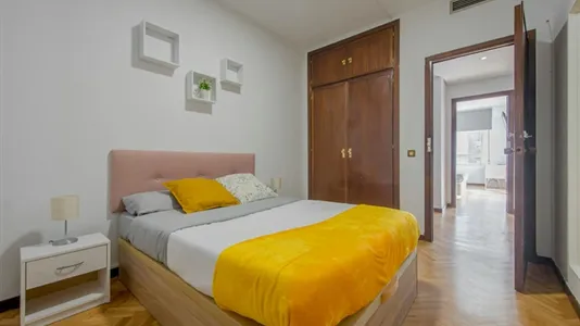 Rooms in Madrid Tetuán - photo 4