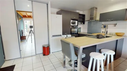 Apartments in Bordeaux - photo 8