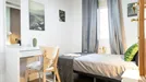 Room for rent, Húmera-Somosaguas-Prado del Rey, Comunidad de Madrid, &lt;span class=&quot;blurred street&quot; onclick=&quot;ProcessAdRequest(13966790)&quot;&gt;&lt;span class=&quot;hint&quot;&gt;See streetname&lt;/span&gt;[xxxxxxxxxxxxx]&lt;/span&gt;