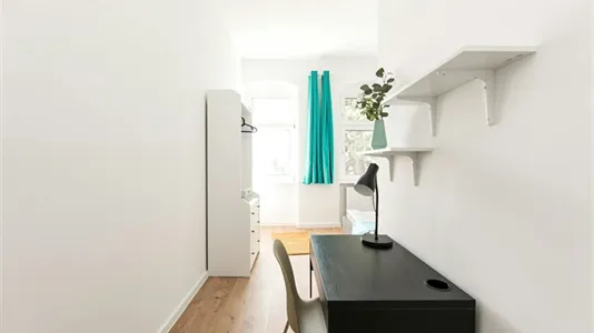 Rooms in Berlin Charlottenburg-Wilmersdorf - photo 3