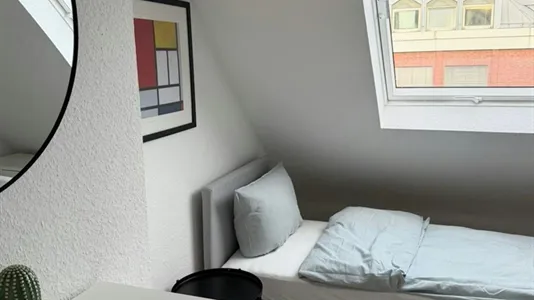 Rooms in Dusseldorf - photo 2