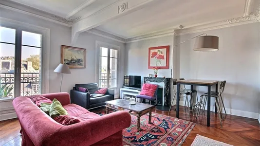 Apartments in Paris 20ème arrondissement - photo 3