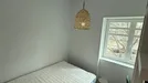 Room for rent, Lisbon (region), &lt;span class=&quot;blurred street&quot; onclick=&quot;ProcessAdRequest(13057444)&quot;&gt;&lt;span class=&quot;hint&quot;&gt;See streetname&lt;/span&gt;[xxxxxxxxxxxxx]&lt;/span&gt;