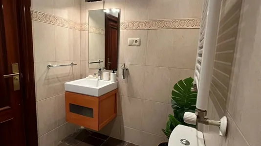 Rooms in Bilbao - photo 8