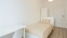 Room for rent, Berlin, &lt;span class=&quot;blurred street&quot; onclick=&quot;ProcessAdRequest(7924860)&quot;&gt;&lt;span class=&quot;hint&quot;&gt;See streetname&lt;/span&gt;[xxxxxxxxxxxxx]&lt;/span&gt;