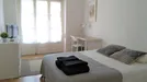 Room for rent, Lisbon (region), &lt;span class=&quot;blurred street&quot; onclick=&quot;ProcessAdRequest(7743153)&quot;&gt;&lt;span class=&quot;hint&quot;&gt;See streetname&lt;/span&gt;[xxxxxxxxxxxxx]&lt;/span&gt;