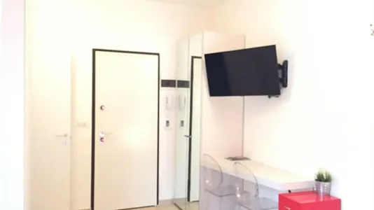 Apartments in Milano Zona 2 - Stazione Centrale, Gorla, Turro, Greco, Crescenzago - photo 5