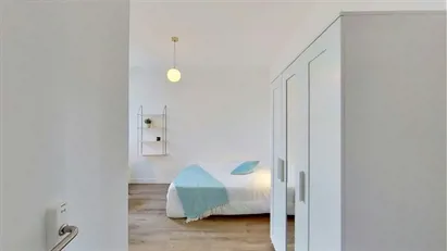 Room for rent in Nanterre, Île-de-France