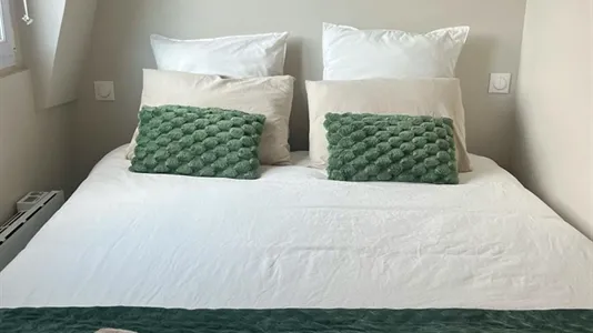 Apartments in Paris 7ème arrondissement - photo 7