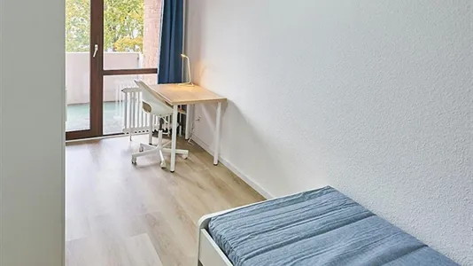 Rooms in Dusseldorf - photo 1