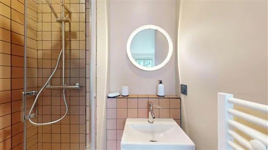 Rooms in Paris 18ème arrondissement - Montmartre - photo 5