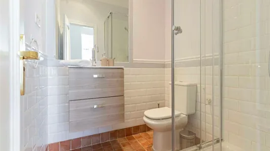 Rooms in Madrid Centro - photo 7