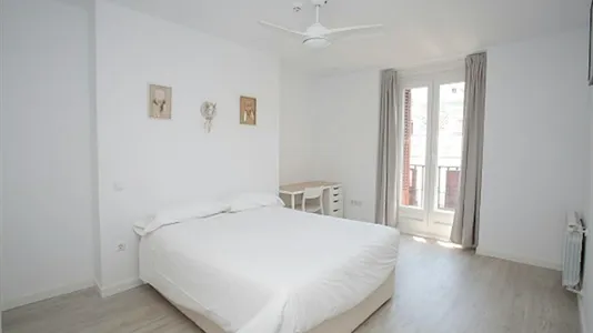 Rooms in Madrid Centro - photo 4