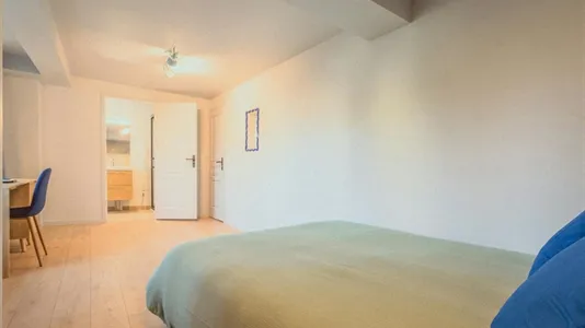 Rooms in Bobigny - photo 4