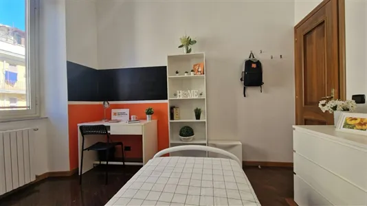 Rooms in Roma Municipio VIII – Appia Antica - photo 9