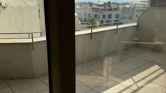 Rooms in Sabadell - photo 10