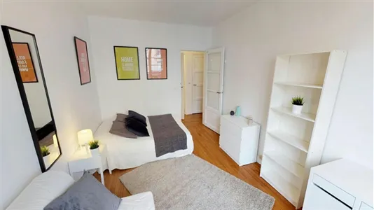 Rooms in Paris 15ème arrondissement - photo 2