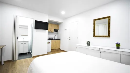 Apartments in Valencia Extramurs - photo 10