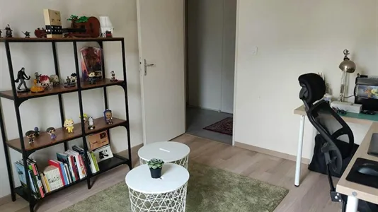 Apartments in Lyon - photo 2