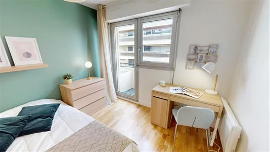 Rooms in Paris 15ème arrondissement - photo 2