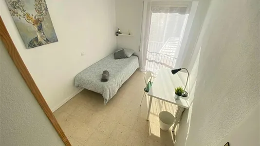 Rooms in Madrid Puente de Vallecas - photo 7