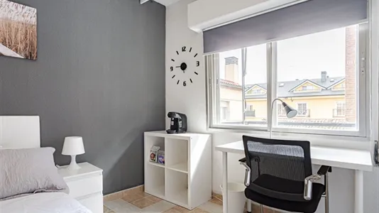 Rooms in Alcalá de Henares - photo 4