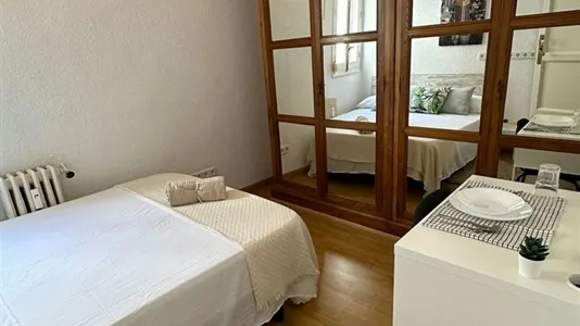 Rooms in Madrid Chamberí - photo 4