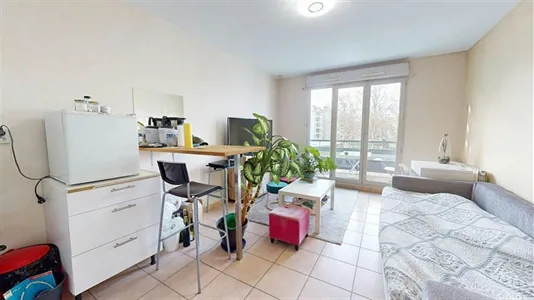 Apartments in Lyon - photo 1