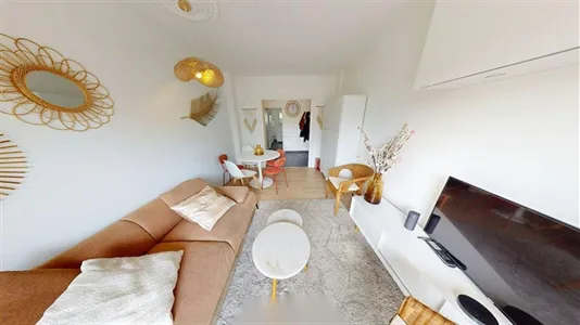 Rooms in Lyon - photo 8