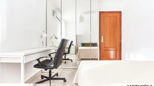 Rooms in Alfarería - photo 1