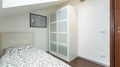 Room for rent in Milano Zona 9 - Porta Garibaldi, Niguarda, Milan